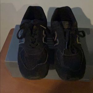 Boys Black New Balance sneakers
